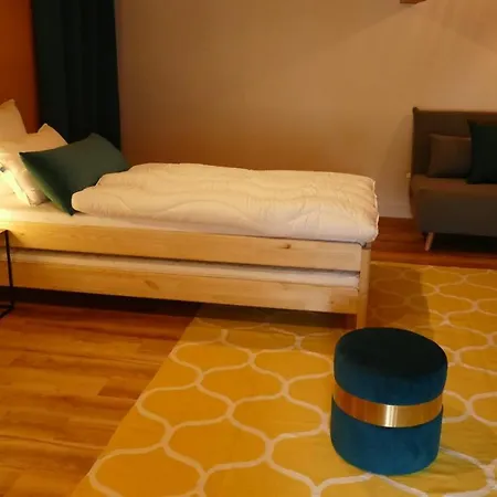 La Rochelle Et L'aunis 住宿加早餐酒店