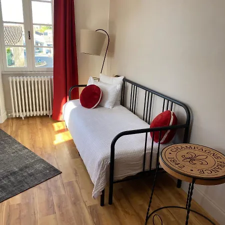 Bed & Breakfast La Rochelle Et L'aunis *